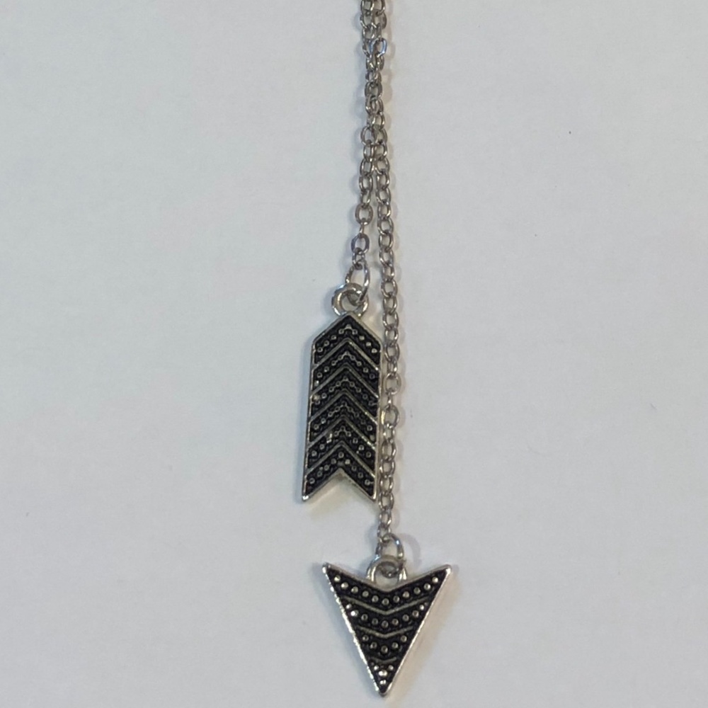 NEW arrowhead dainty Silver Necklace stackable